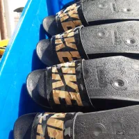 نیروی کار خانم جهت مونتاژ دمپایی