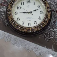 ساعت آویز سالم