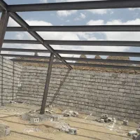 یک منزل نیمه کاره