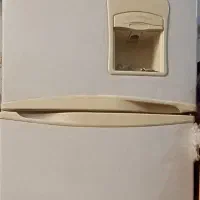 یخچال سونیا