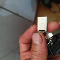 فلش۶۴ گیگ و ۱۶