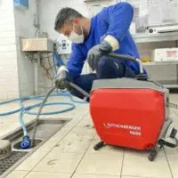 آقای لوله بازکن