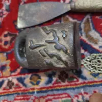وسایل قدیمی|کلکسیون اشیاء عتیقه|شیراز, لب آب|دیوار