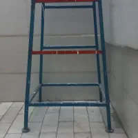 چارپایه آهنی