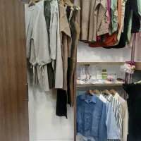 فروش ویترین و دکور مغازه زیر قیمت|فروشگاه و مغازه|قم, صفائیه|دیوار