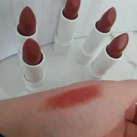 بالم لب و رژلب گیاهی