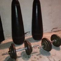 یک جفت میل باستانی... ودوعدد وزنه|تجهیزات ورزشی|تهران, دولاب|دیوار