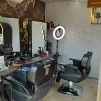 به یک آرایشگرمردانه درصدی نیازمندیم