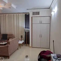 ۷۰ متر یک خواب، چهارراه ورزش