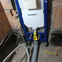 لوله کشی.رادیاتو.نصب پمپ.توالت فرهنگی|خدمات پیشه و مهارت|گرگان, |دیوار