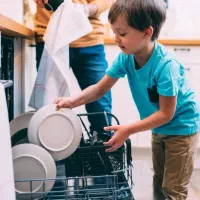 ماشین ظرفشویی (ظرفیت ۱۵ کیلیویی)