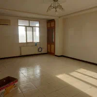 واحداداری۸۰ متری/روبه نمابراصلی/نورگیر/تابلوخور|اجارهٔ دفتر کار، اتاق اداری، مطب|کرج, کوی مدرس|دیوار