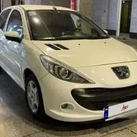 207 فرانسوی اتومات بدون رنگ