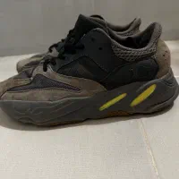 دو جفت کتونی ویتنام ییزیYeezy