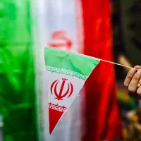 پر‌چم دستی ایرا‌ن