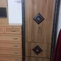 کمد دراور جاکفشی