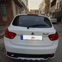 کوییکR سفید سقف مشکی|خودرو سواری و وانت|بوشهر, |دیوار