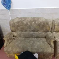 مبل قدیمی سه نفره، دونفره، دوتا یک نفره|مبلمان خانگی و میز عسلی|قم, زنبیل آباد|دیوار