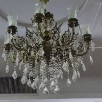 لوستر ۸ شاخه