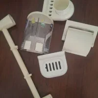 وسایل سرویس بهداشتی