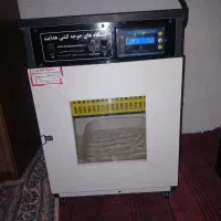 دستگاه جوجه کشی