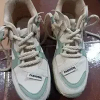 کتونی|کیف، کفش، کمربند|دهدشت, |دیوار