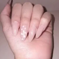 ارائه خدمات ناخن|خدمات آرایشگری و زیبایی|زرندیه, |دیوار