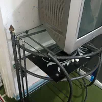 تلویزیون ومیزتلویژیون