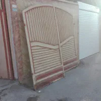 در حیاط تمیز وسنگین