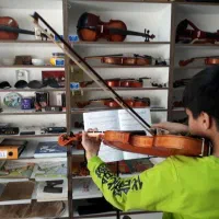 آموزش نوازندگی ویولن آپادانا