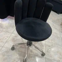صندلی سالن زیبایی و ترولی آرایشگاه