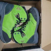 کفش کوهنوردی نوا سایز ۴۳|کیف، کفش، کمربند|قم, باغ شازده|دیوار