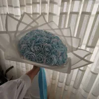 گل روبانی. گل جاودان. گل رز روبانی