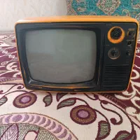 تلویزیون سیاه سفید