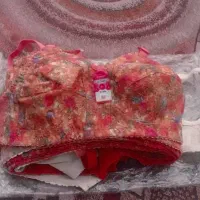 صـدف|لباس|میناب, |دیوار