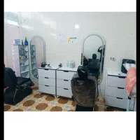 لوازم آرایشگاه|آرایشگاه و سالن‌های زیبایی|نهبندان, |دیوار