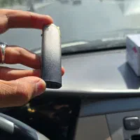 فروشنده ی مغازه به مغازه