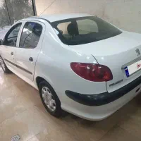 پژو۲۰۶مدل۹۴ v8خیلی سالم