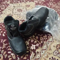 کفش کار