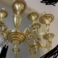 لوستر تمام برنج اصل سنگین.۸کیلو|لوستر و چراغ آویز|تهران, جوانمردان (اندیشه)|دیوار
