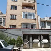 واحد ۱۰۰ متری در زعفرانیه