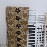 پشتی