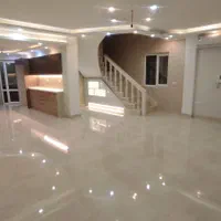 دیلمان سه خواب ویلایی دوبلکس مستقل