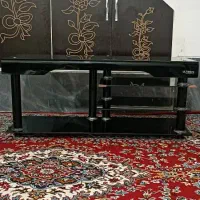 میز تلوزیون شیشه ای