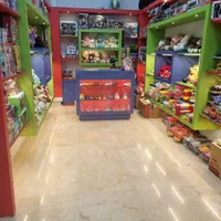 فروش اسباب بازی و عروسک