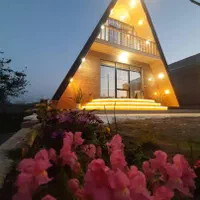 اجاره کلبه چوبی نوساز و تمیز حیاط دار