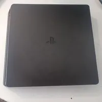 PS4 Slim