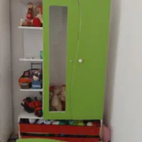 تخت و کمد بچه ..