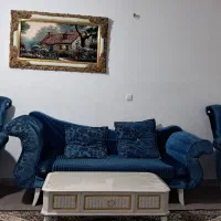 مبل ۵ نفره یک میلیون تومان بدلیل جابجایی