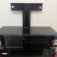 میز تلویزیون شیشه ای